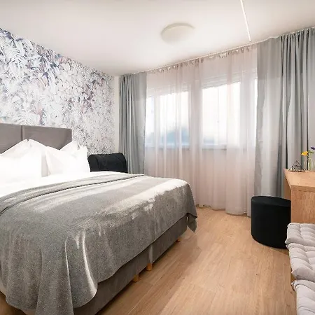 Skaline Luxury Bed & Breakfast 4*