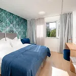 Skaline Luxury krevet i doručak 4*