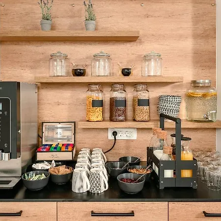 Skaline Luxury Σπλιτ