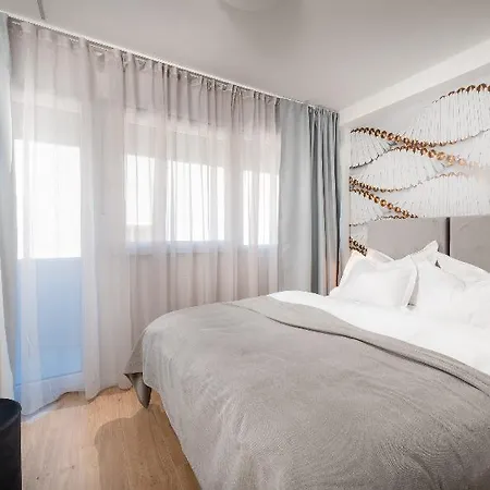 Skaline Luxury 4* Σπλιτ