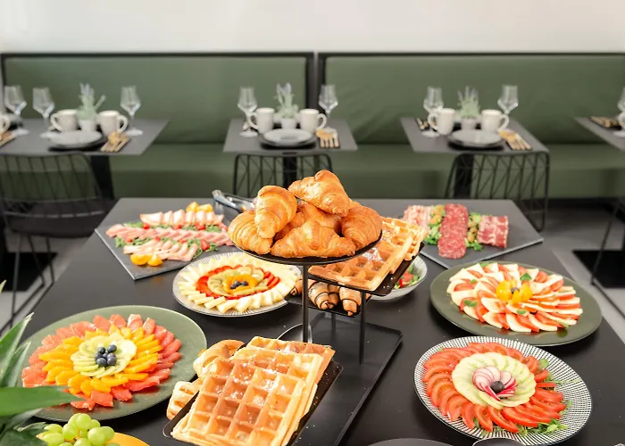 Skaline Luxury Split