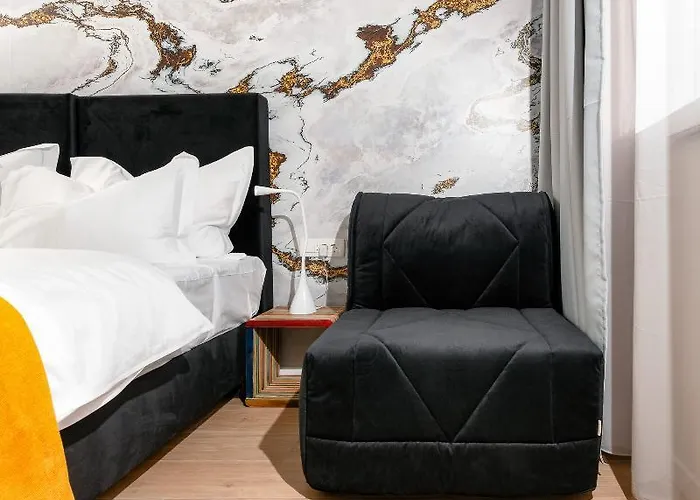 Skaline Luxury Split