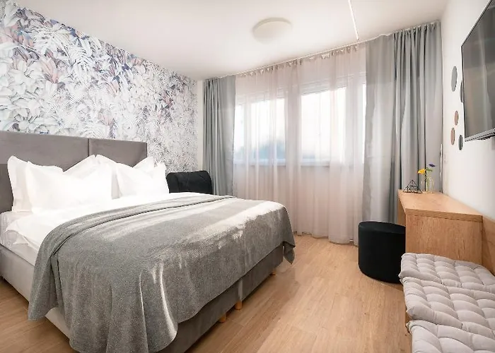 Skaline Luxury Panzió 4*