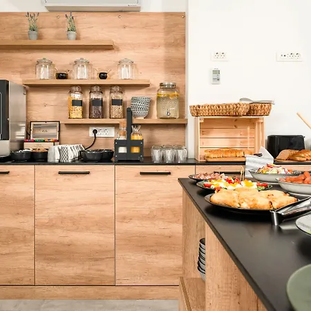 Skaline Luxury 4* سبليت